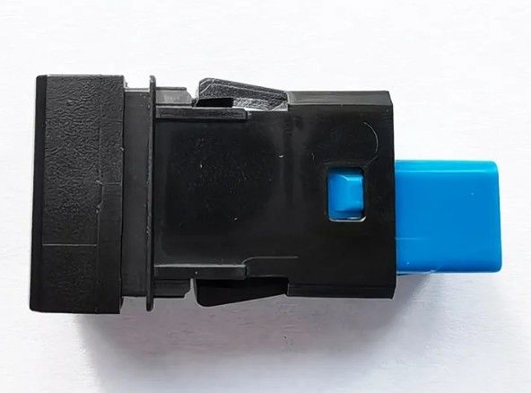 لوگو سفارشی DC 12V 3A دوربین معکوس LED کلید فشار برای تویوتا مربع لندکروزر پرادو