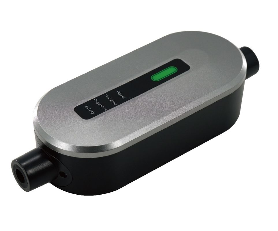 16A 32A شارژر های قابل حمل EV نوع 2 شارژر خودروهای الکتریکی جعبه کابل IP55